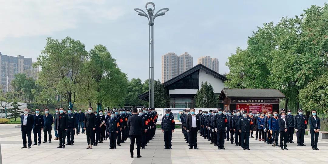 1635406747475576.jpg 湖1.jpg