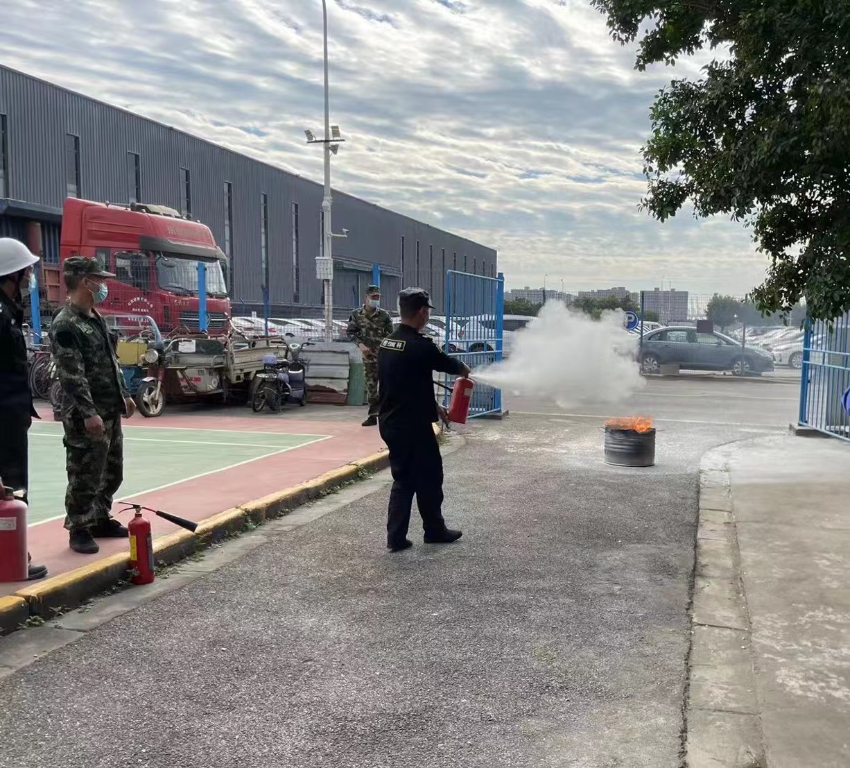 1637309544105967.jpg 消3.jpg