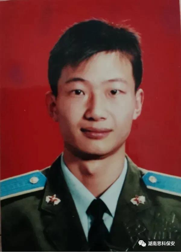 1637312044390638.jpg 党王.jpg